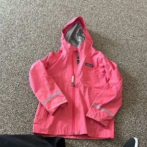 Patagonia girls  H2No rain jacket, size 5T
New condition